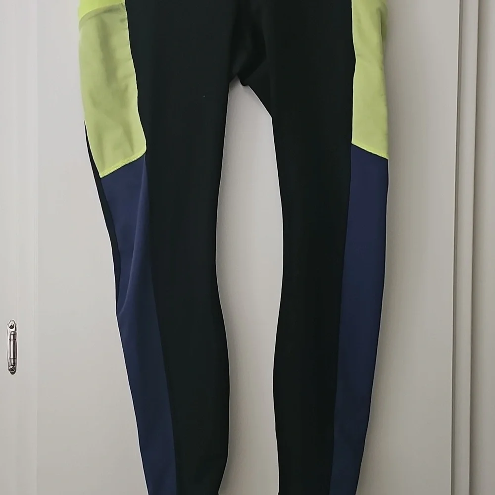 Fabletic - Picture 2 of 7